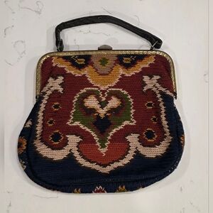 Vintage Needlepoint Purse Item 096
